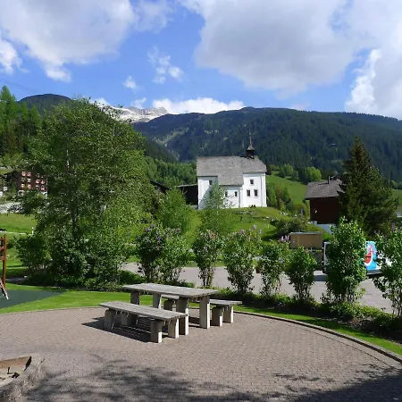 B 027 By Interhome * ディセンティス